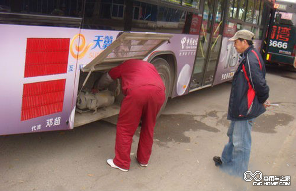 一哄而上 汽車(chē)后市場(chǎng)這座金礦規(guī)模有多大