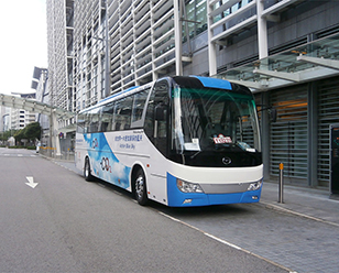 五洲龍F(tuán)DG61102EV純電動豪華旅游大巴